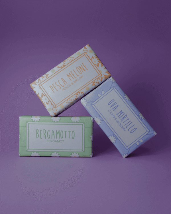 saponi primaverili di Alchimia Soap: bergamotto, pesca melone, uva mirtillo