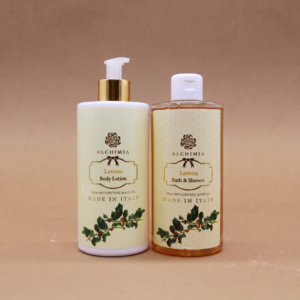 coppia composta da body lotion e shower gel al limone in versione natalizia di alchimia soap
