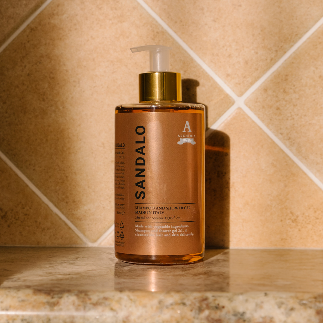 shampoo da uomo al sandalo